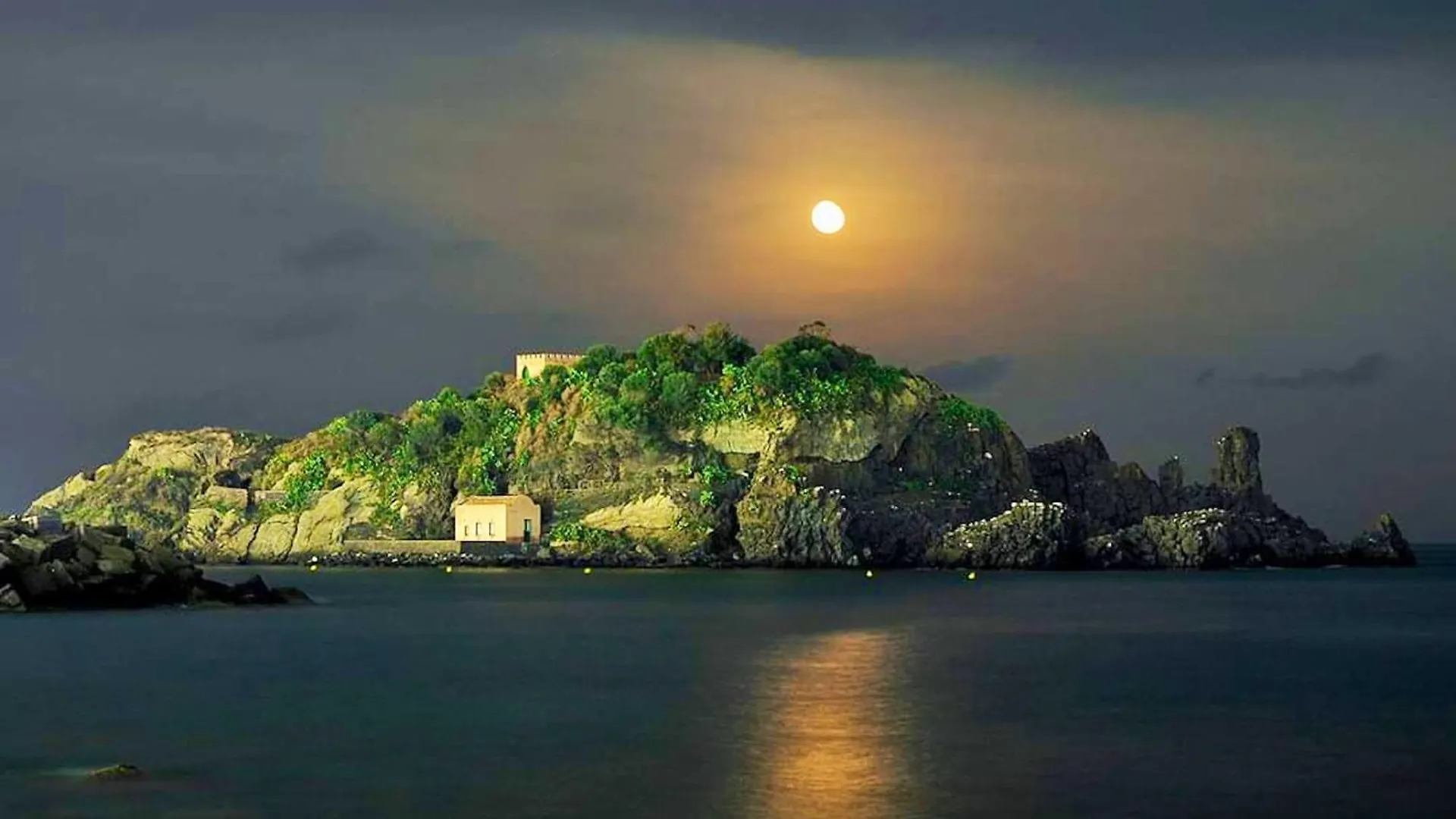 Seaside Apartment In Aci Trezza Aci Castello