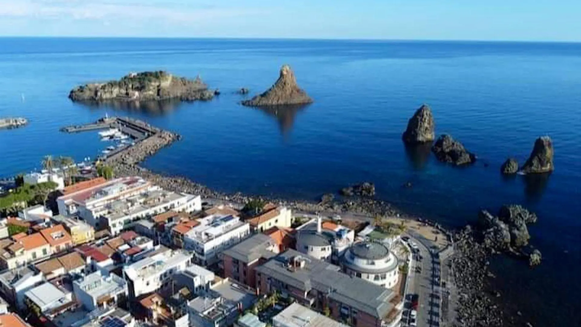 Seaside Apartment In Aci Trezza Aci Castello