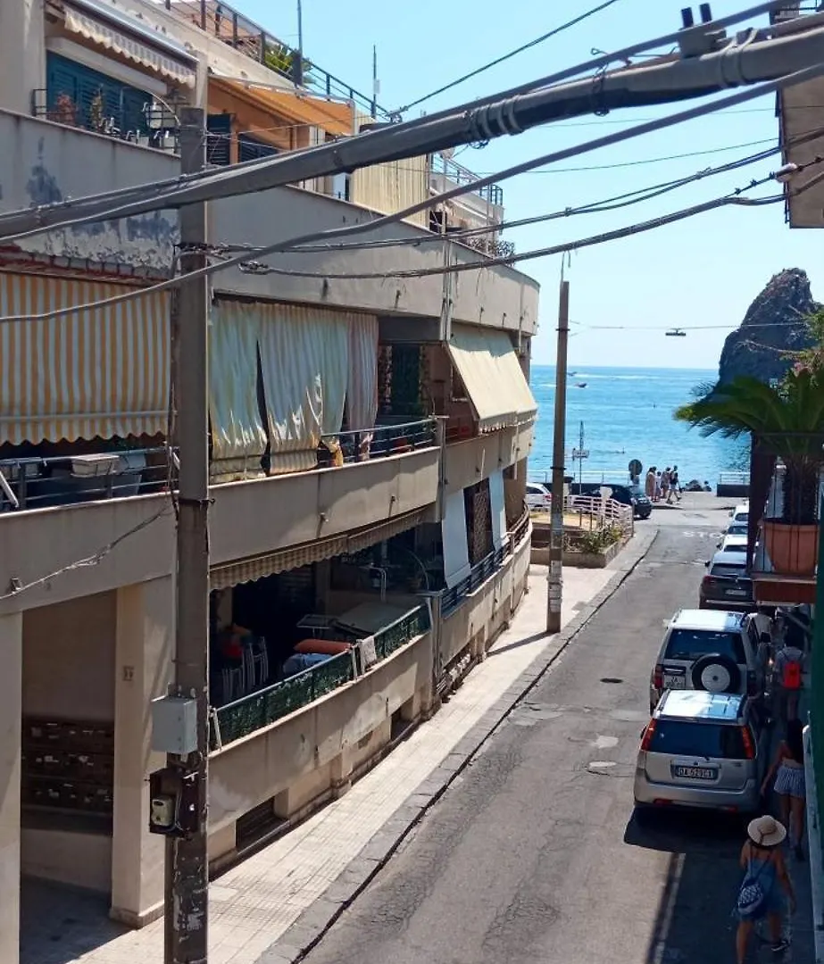 Seaside Apartment In Aci Trezza Aci Castello