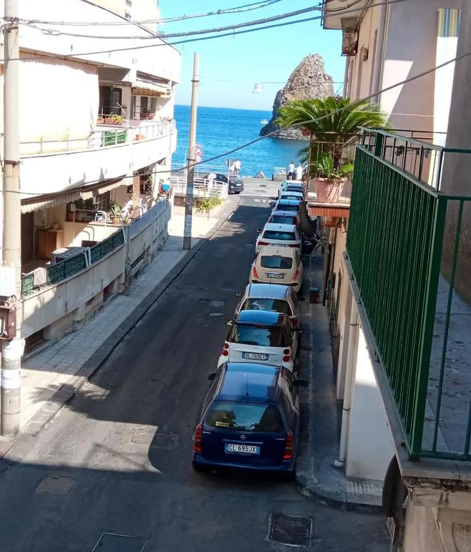 Seaside Apartment In Aci Trezza Aci Castello