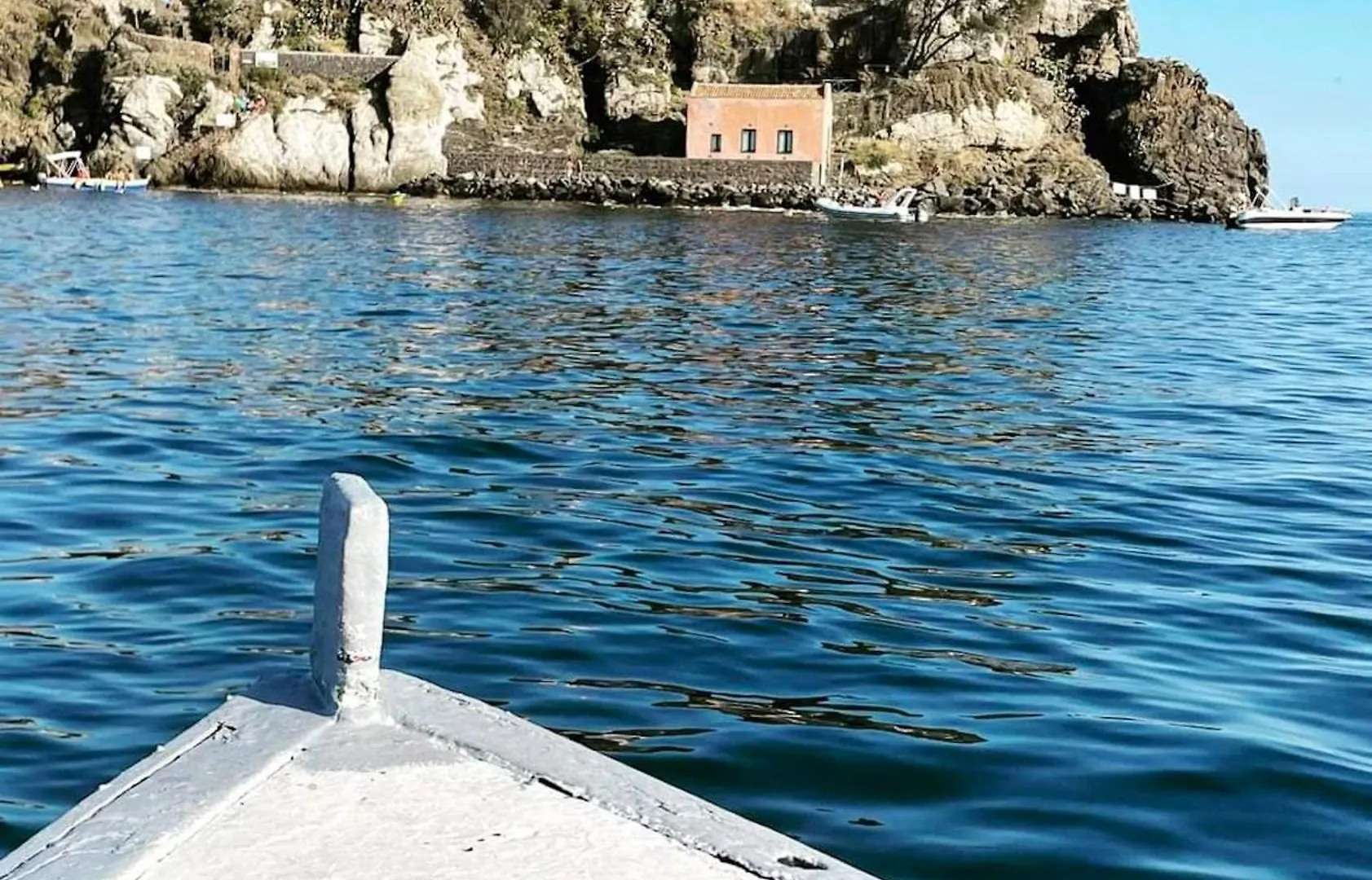 Seaside Apartment In Aci Trezza Aci Castello